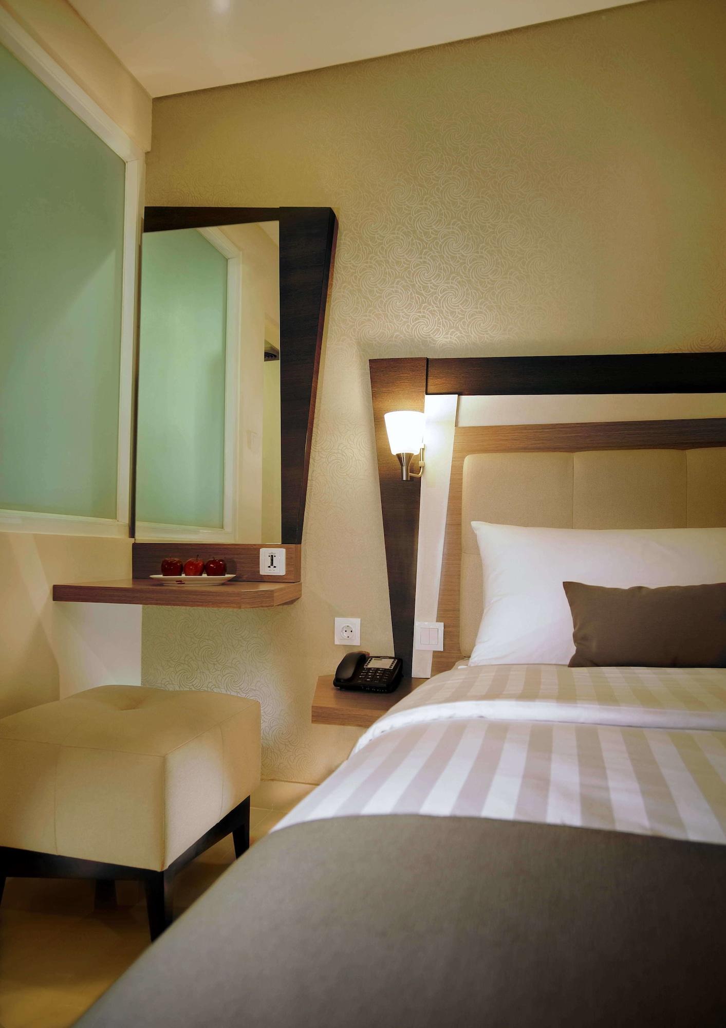 Hotel Neo - Kuta, Jelantik Legian  Ngoại thất bức ảnh