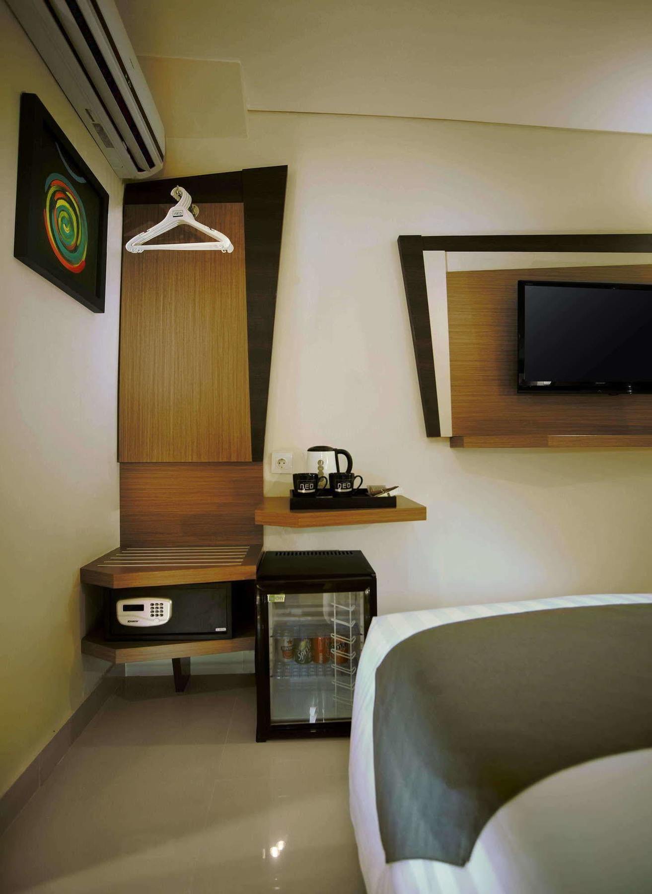 Hotel Neo - Kuta, Jelantik Legian  Ngoại thất bức ảnh